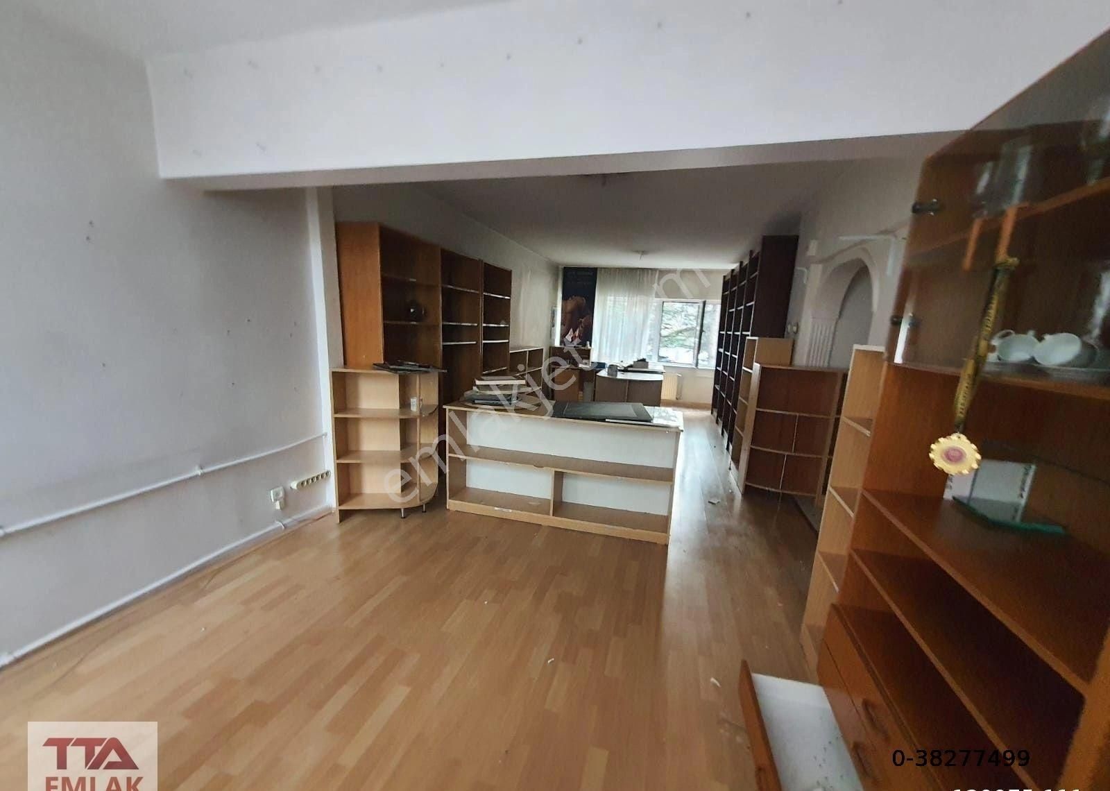 Çankaya Güzeltepe Satılık Daire Güzel Tepe Mahallasi Basın İki Sitesi 1. Katda Satılık 3+1 Daire