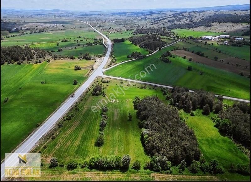 Ağlı Gölcüğez Köyü (Merkez) Satılık Tarla İlçe Merkezine 5dk.ana Yol Dibinde Kadastroyollu Tektapu 3.357m2