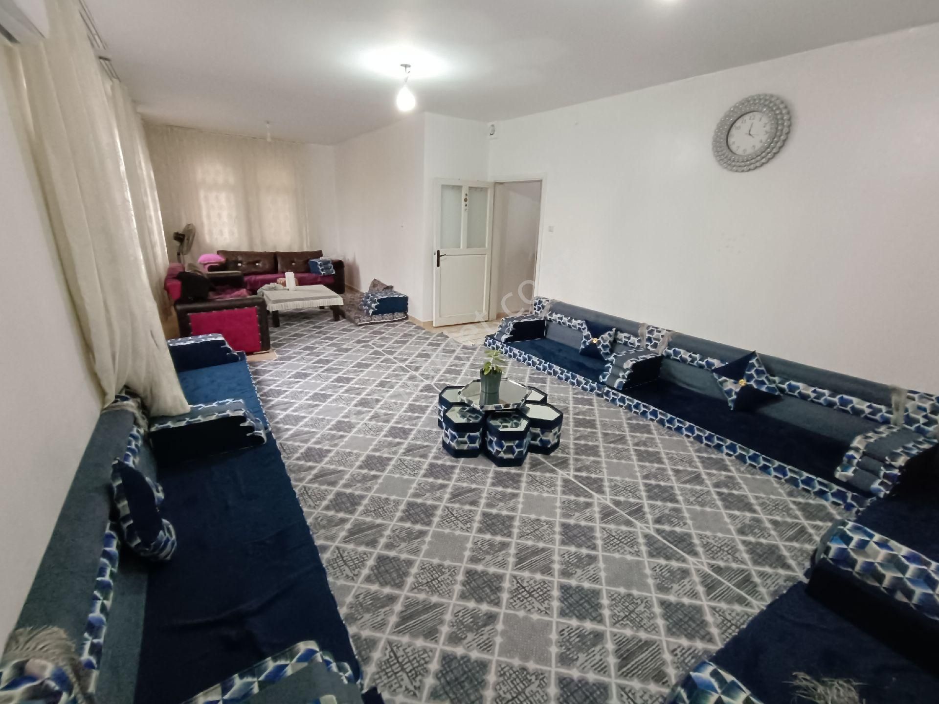 Gülpınar M.h.salıpazarı Civarı 4/buçuk Katlı Komple Bina Satılık - Görsel 6