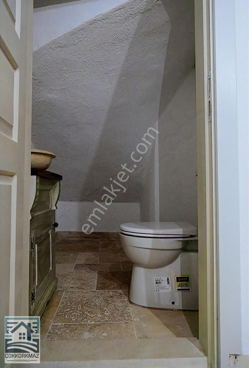 Ayvalık Merkez Butik Otel Yapılabilir Rum Evi - Görsel 7