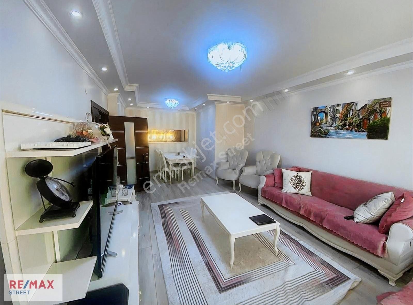 Esenyurt Fatih Satılık Daire Remax Street'ten Barış Life 1 Sitesinde 3+1