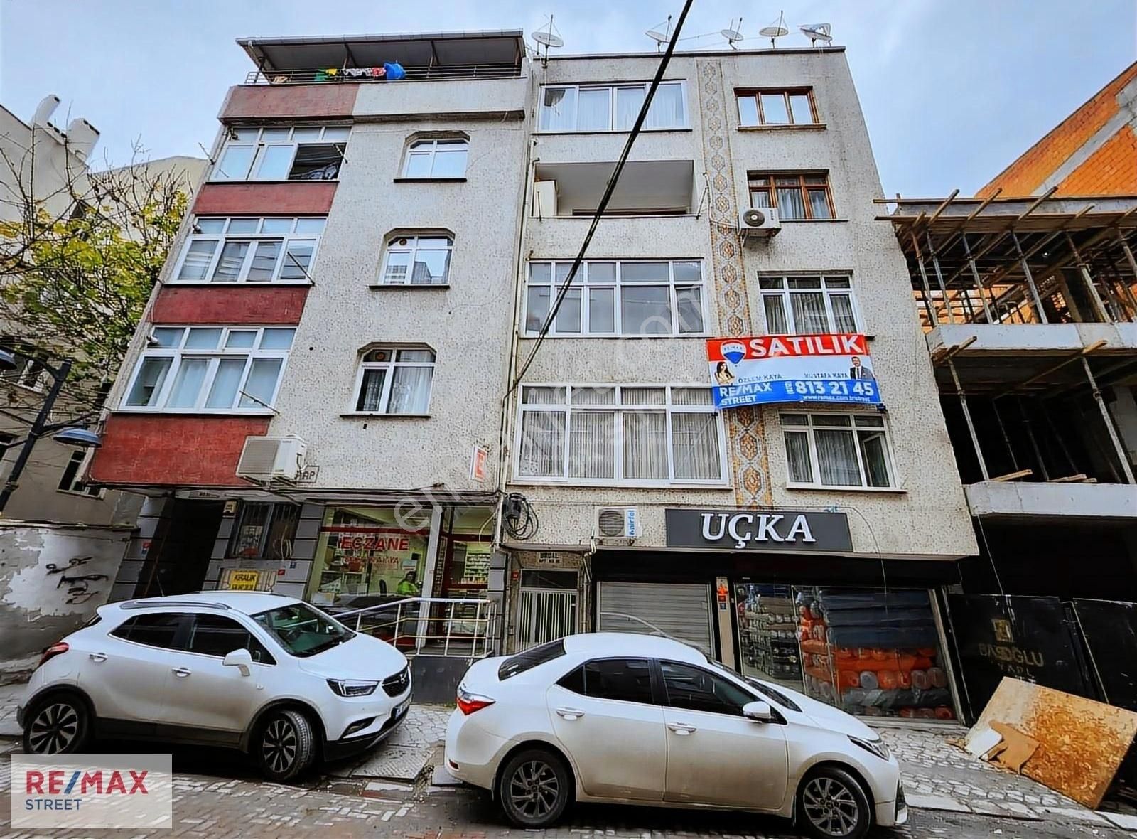 Zeytinburnu Telsiz Satılık Daire Özlem Kaya Remax Street Yatırımlık Fırsat 3+1 Daire + %43 Arsası