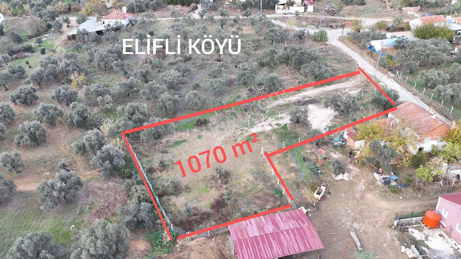 Bayındır Elifli Satılık Konut İmarlı Köy İçi 1070 M² Arsa