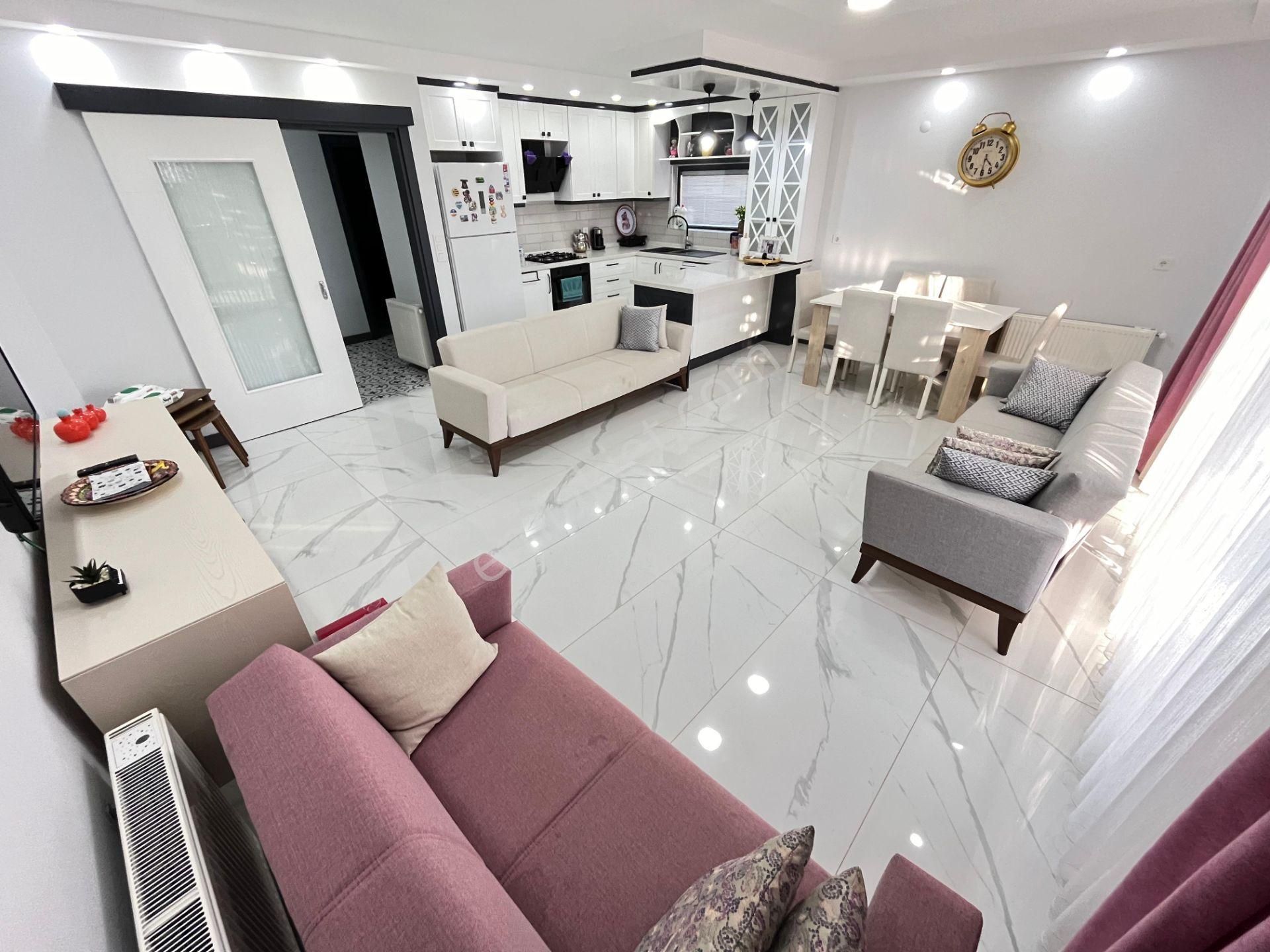 Tek Yetkili Sezgin Emlaktan Deniz Manzaralı 5+1 Satılık Triplex Villa - Görsel 26