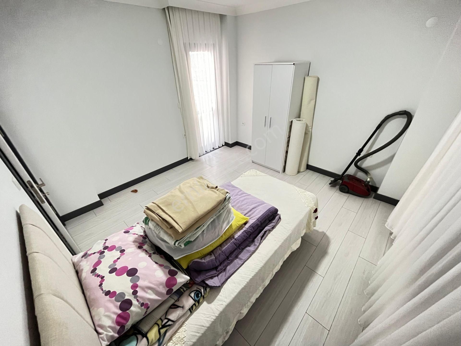 Tek Yetkili Sezgin Emlaktan Deniz Manzaralı 5+1 Satılık Triplex Villa - Görsel 19