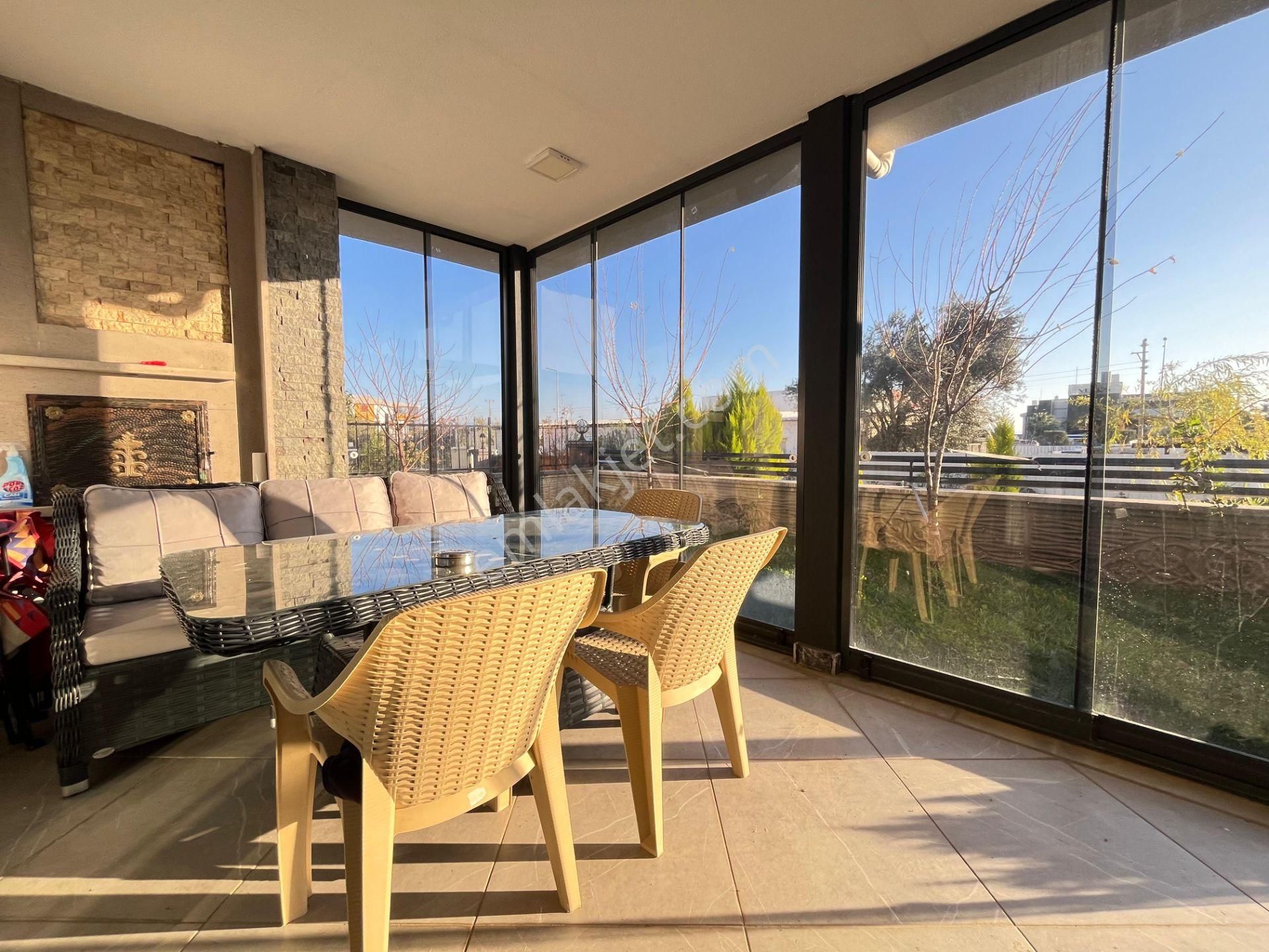 Tek Yetkili Sezgin Emlaktan Deniz Manzaralı 5+1 Satılık Triplex Villa - Görsel 29