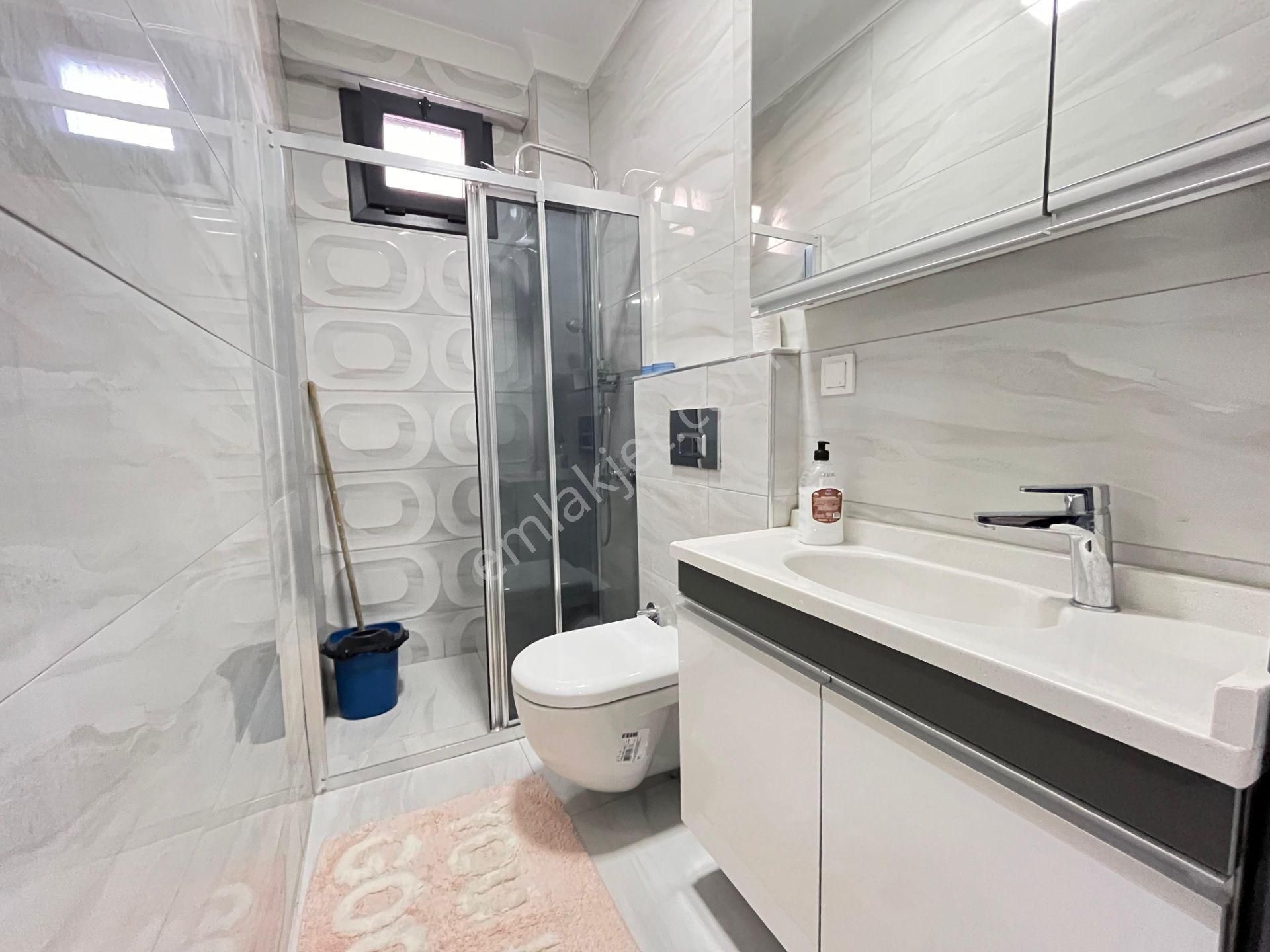 Tek Yetkili Sezgin Emlaktan Deniz Manzaralı 5+1 Satılık Triplex Villa - Görsel 23