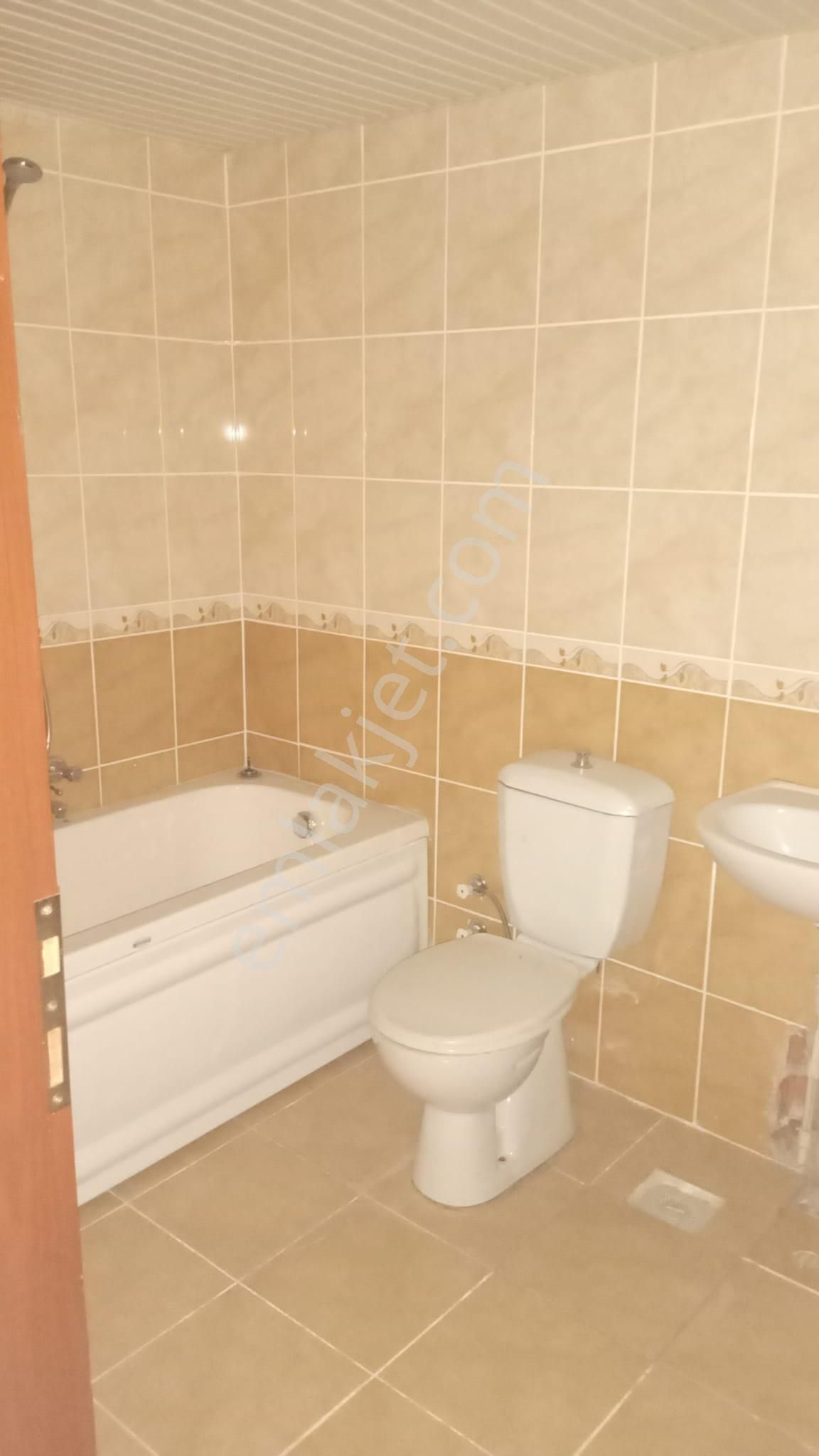 Damla Emlaktan Tuzlugöl Mah.satılık Komple Bina - Görsel 14