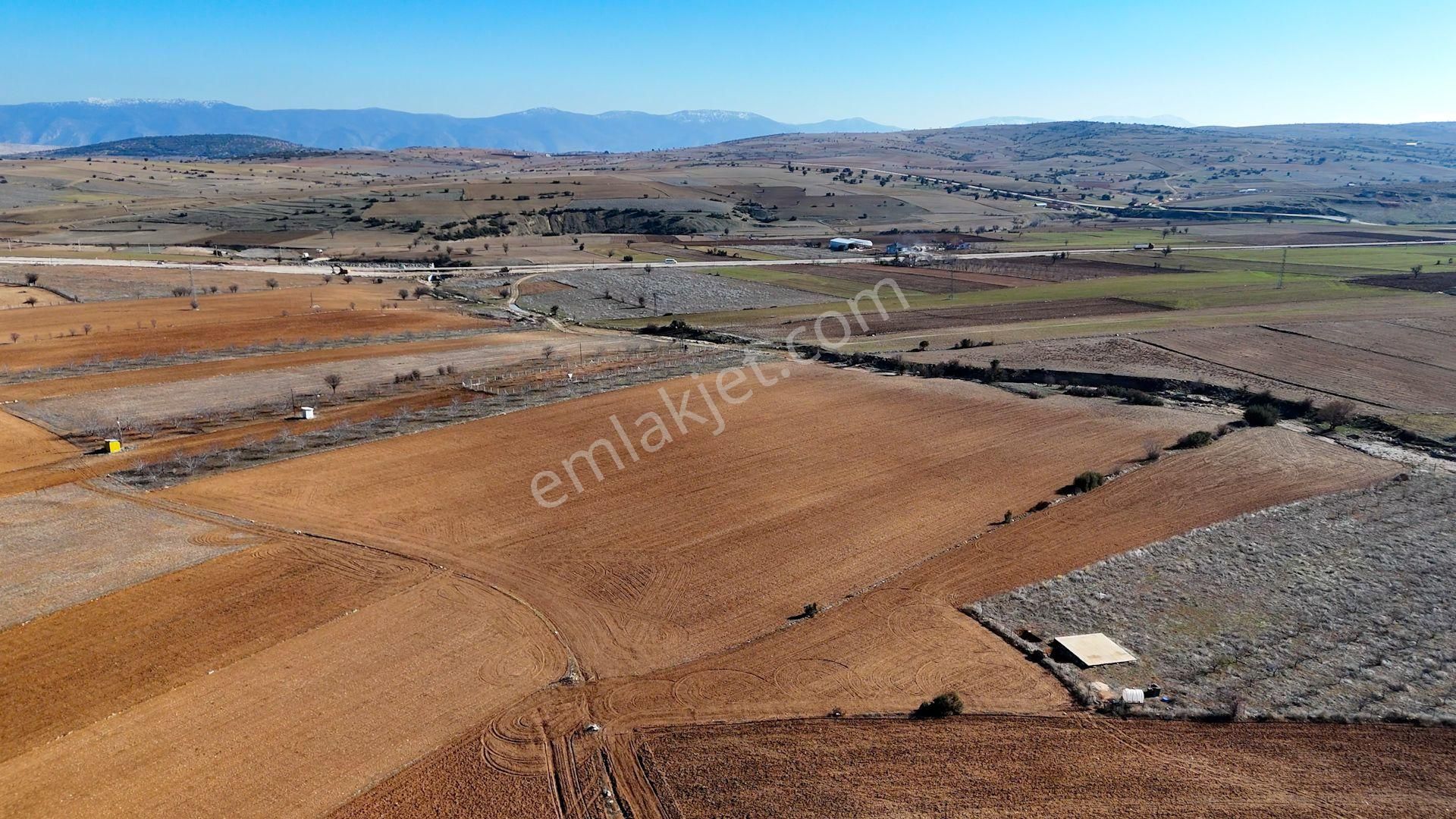 Korkuteli Yelten Satılık Tarla Antalya Korkuteli Yelten Satılık 10.773 M2 Tarla