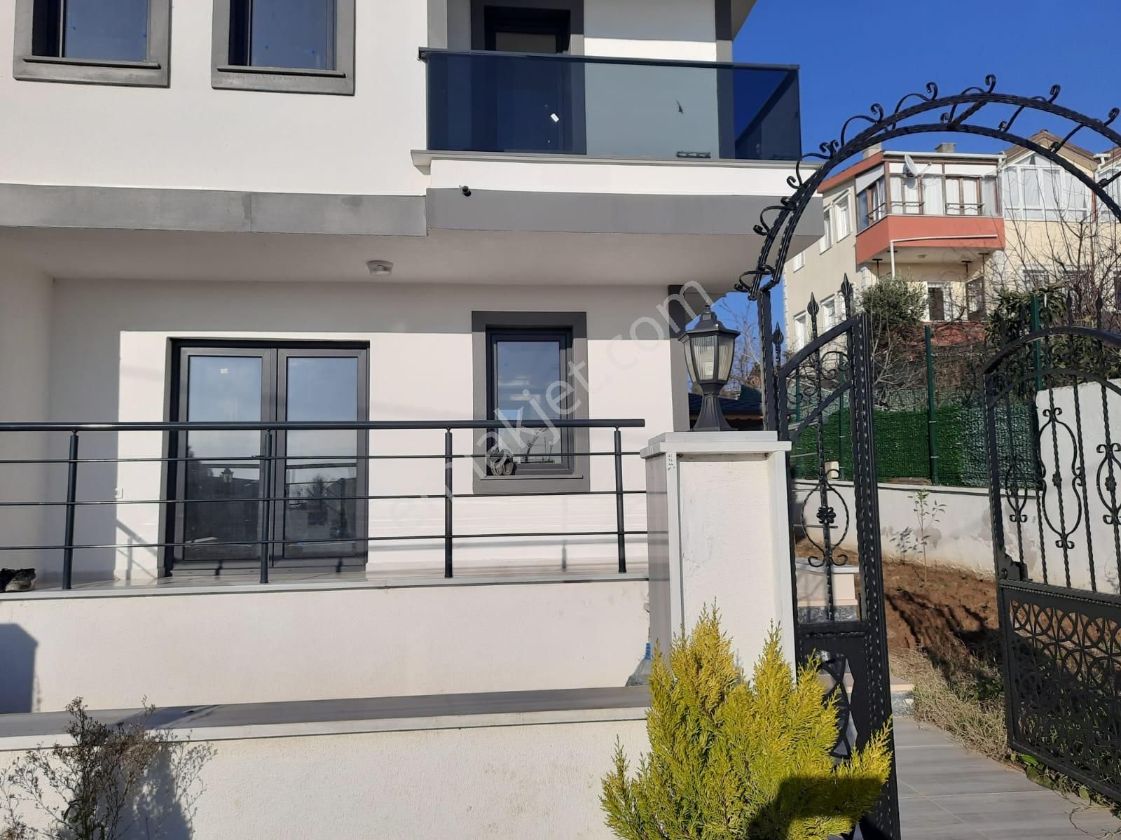 Marmaraereğlisi Dereağzı Satılık Villa Tekirdağ Marmaraereğlisinde 3+1 Satılık Dubleks Villa