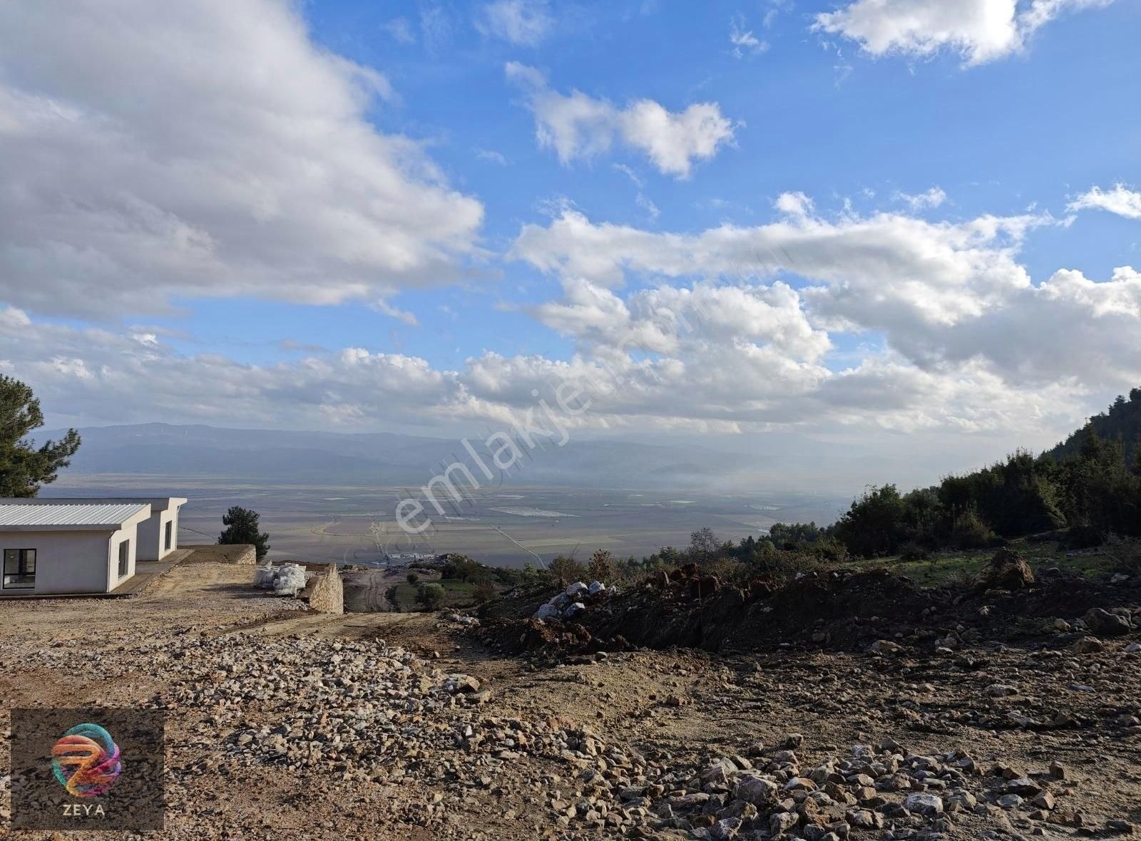 Söke Sazlı Satılık Konut İmarlı Satılık İmarlı Doğa Manzaralı Arsa