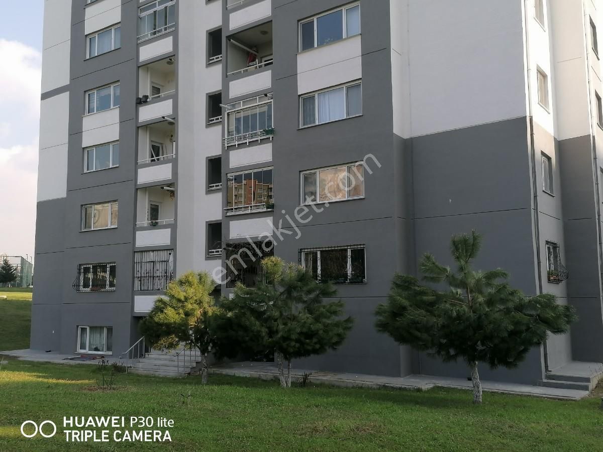 Küçükçekmece Atakent Satılık Daire Yelkenciler^^den  Toki Akasya Sitesinde 152m2 3+1 Satılık Daire