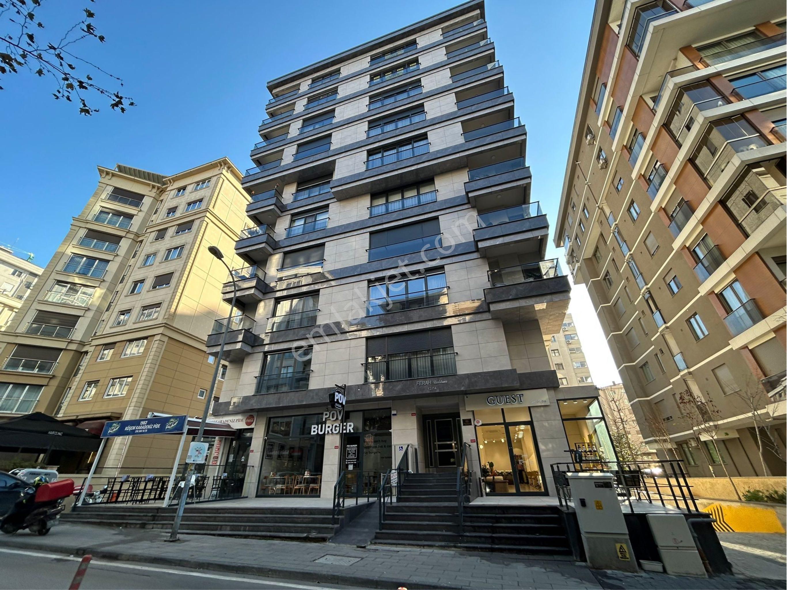 Kadıköy Caddebostan Satılık Daire Bağdat Caddesine 4.bina Ebeveyn Banyolu 3+1 125 M² Net