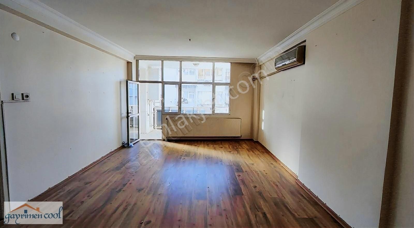 Buca Güven Satılık Daire Şirinyerin Göbeğinde Cadde Üstü Satılık 3+1 160 M2 Daire