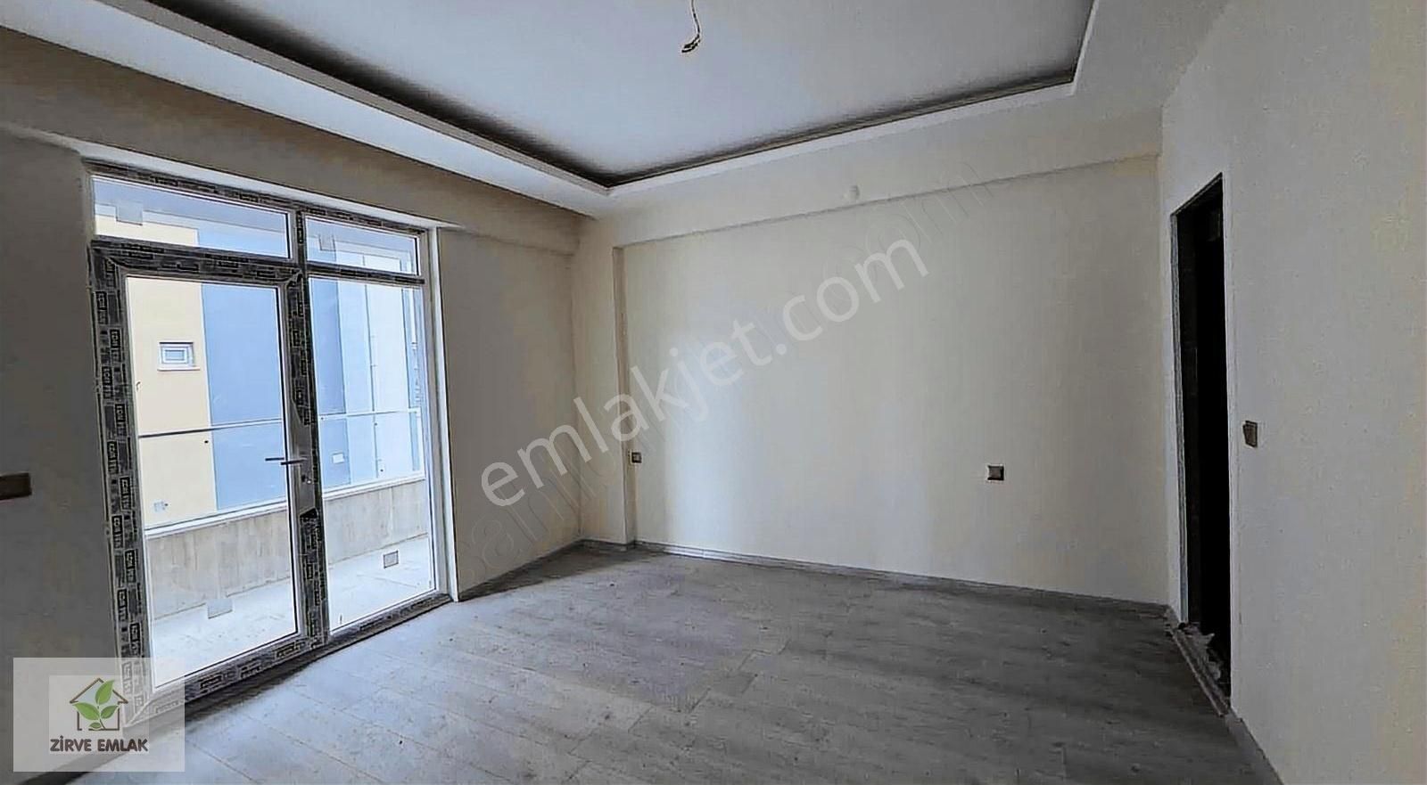 Akşehir Yeni Satılık Daire Zirve Emlak Satıyor 2+1 135m2 Garajlı Ebeveyn Banyo Kilerlidaire