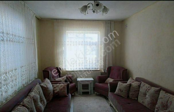 Mustakil Bahceli 2katli Ev - Görsel 3