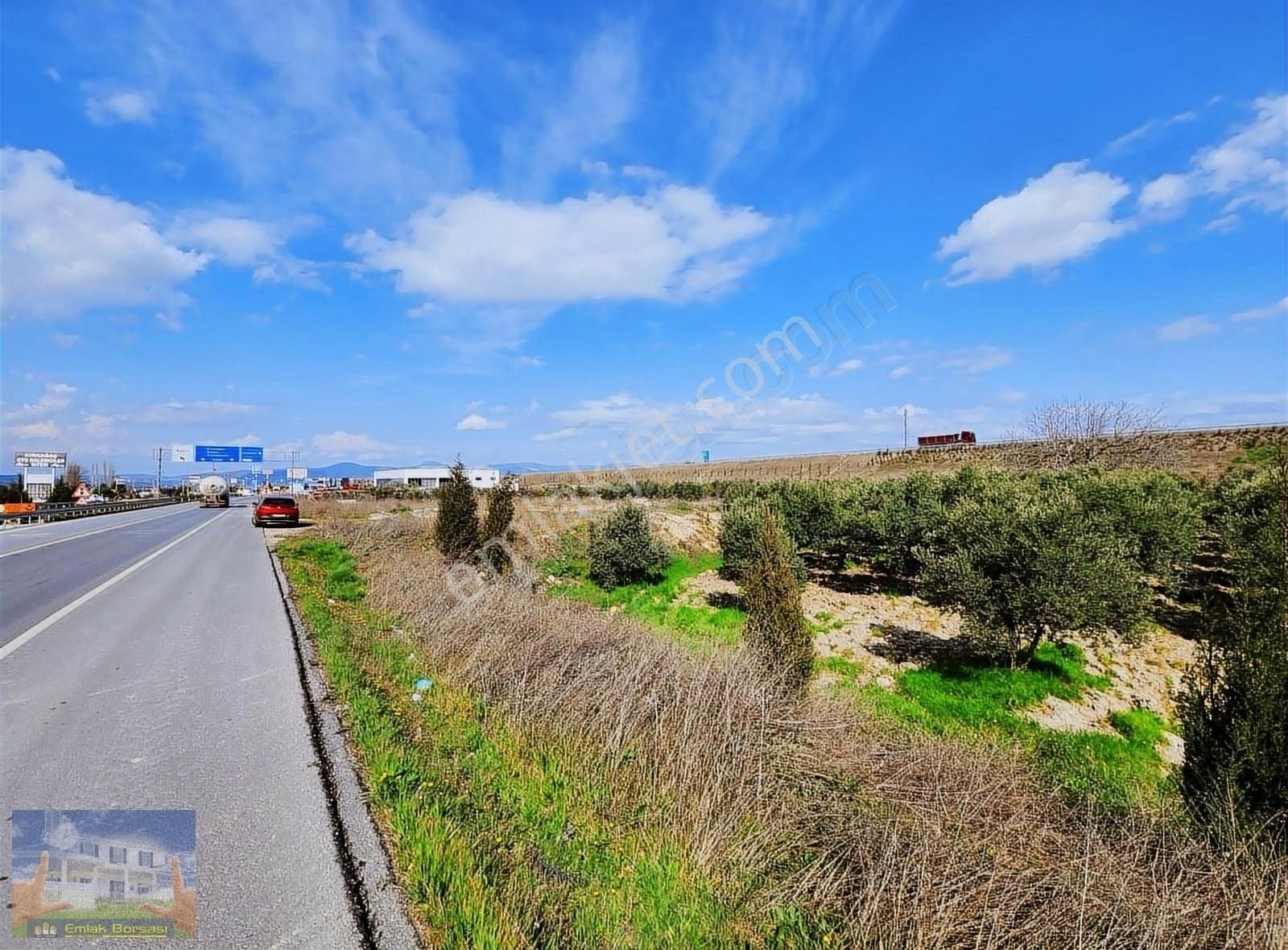 Kırkağaç Bakır Satılık Turizm İmarlı Kırkağaç Bakır Da Turizm İmarlı Ana Yol Üzerinde Arazi.