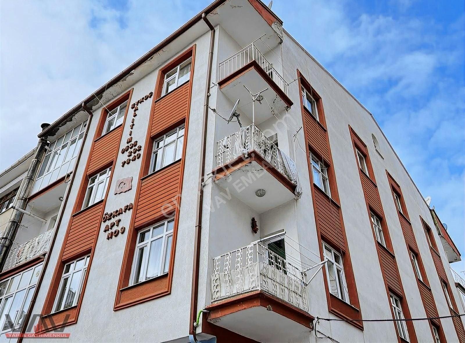 Karatay Kalenderhane Satılık Daire Kulesite Enntepe Avm Yakını 3+1 Bakımlı Hesaplı Daire