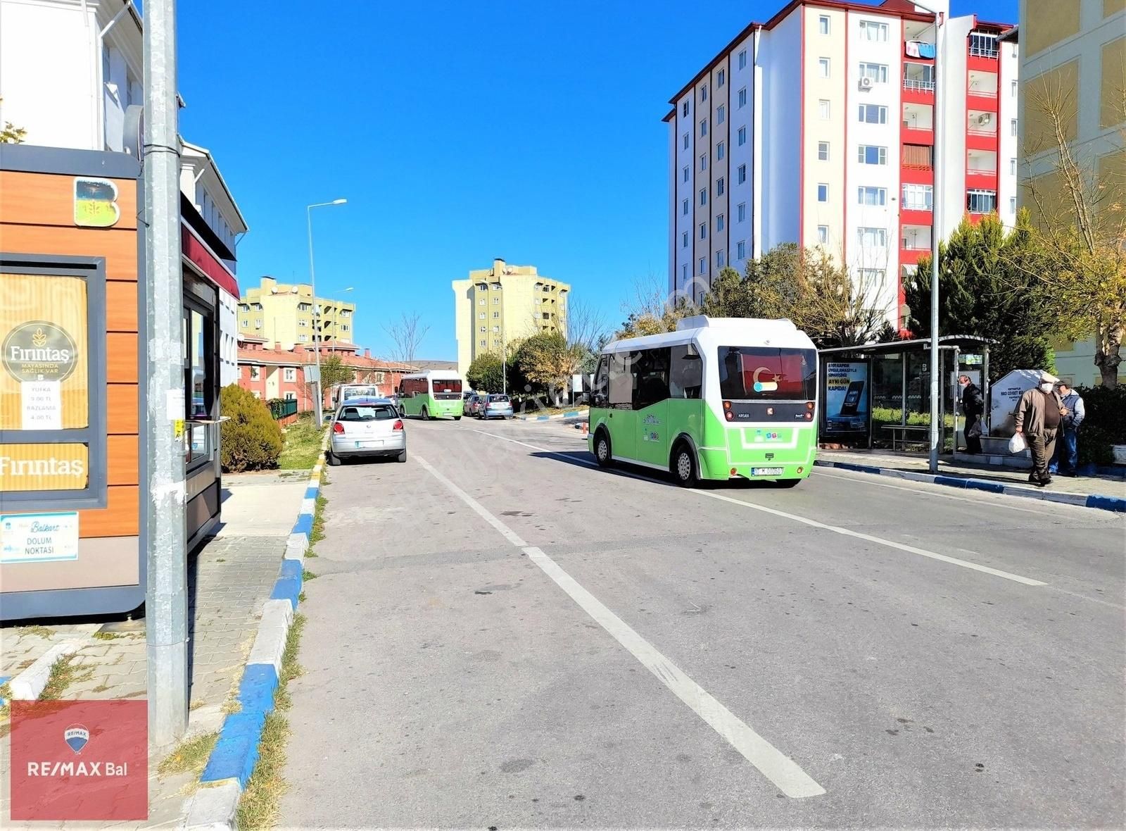 Karesi Yeni Satılık Daire Toki 1.etap'ta, İçi Yapılı,harika Konum,temiz, Satılık 3+1 Daire