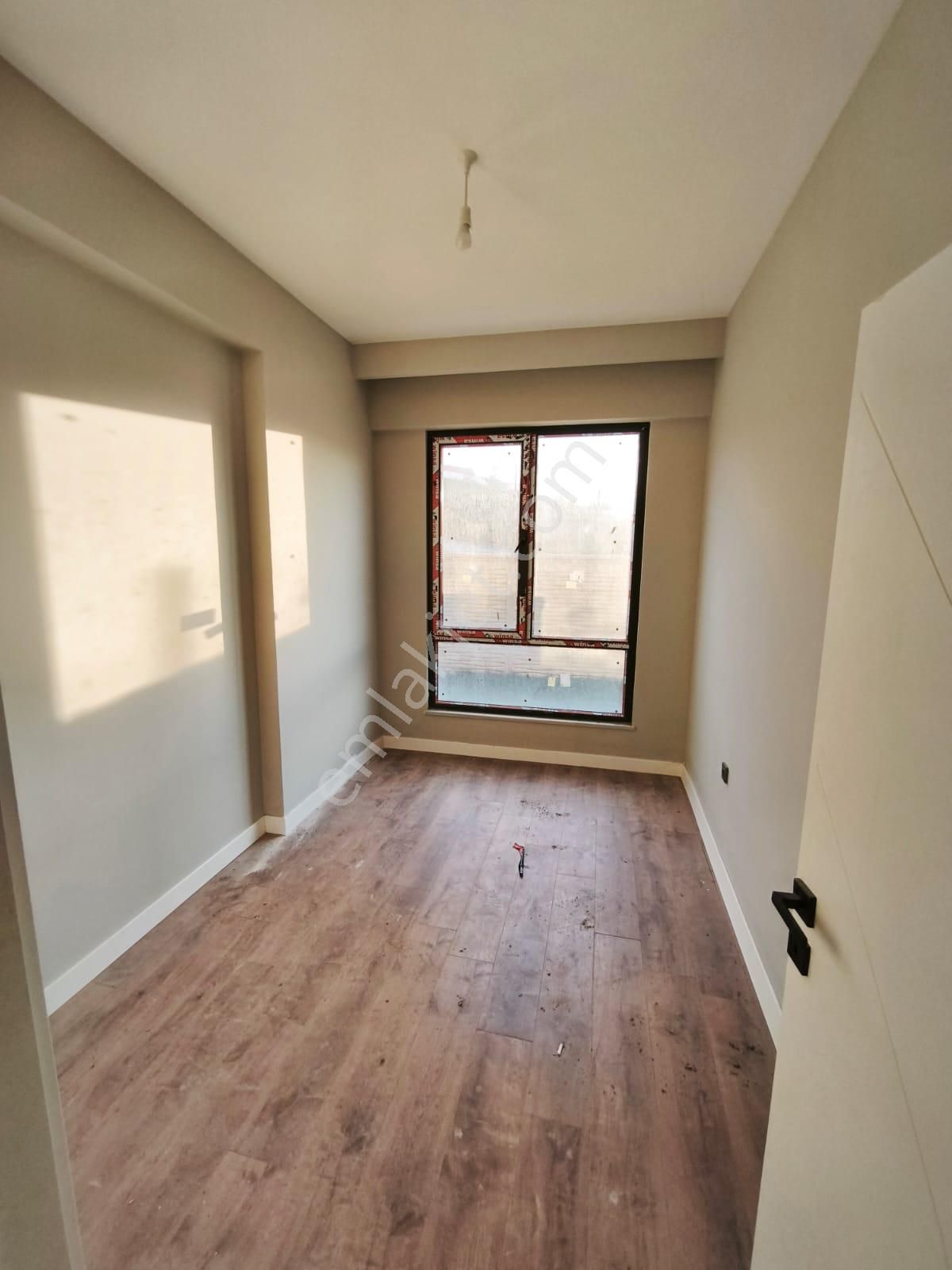 Sahibinden Havuzlu Sitede Satılık Lüx Bahçe Katı Daire 3+1 Ferah - Görsel 12