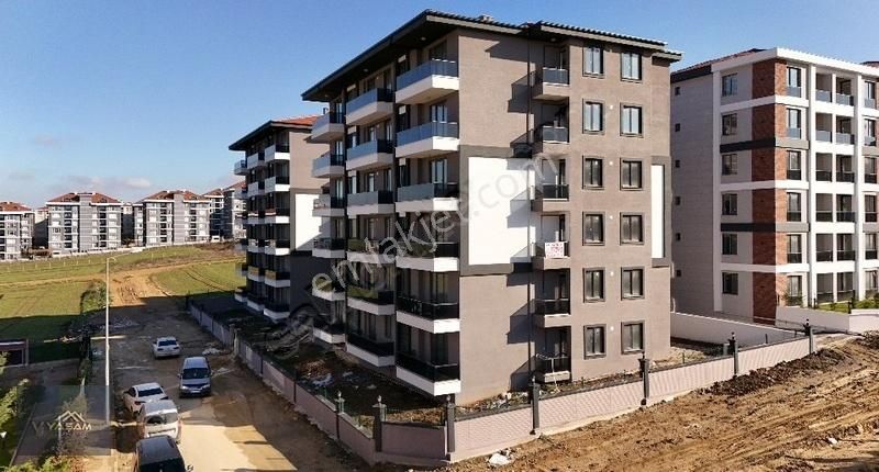 Silivri Yeni Satılık Daire Butik Site İçerisinde 2+1 Ebeveyn Banyolu Sıfır Lüks Daireler