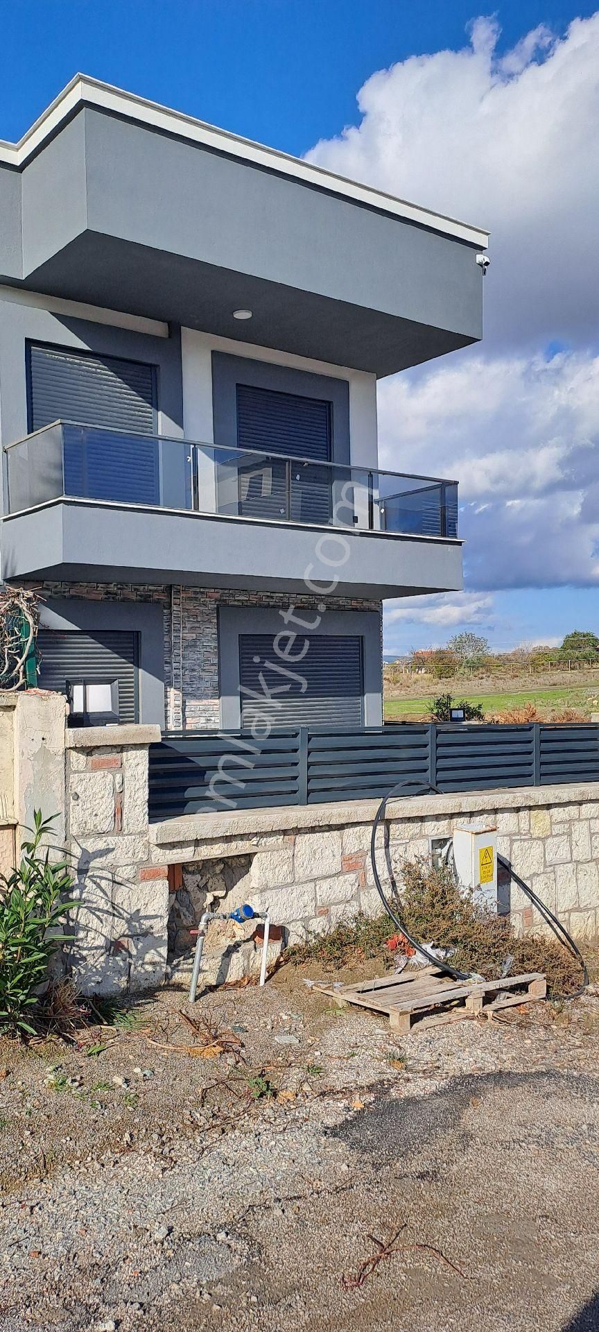 Akarcada Denize 800 M2 Ev Arsa Araba Takasina Açık - Görsel 5