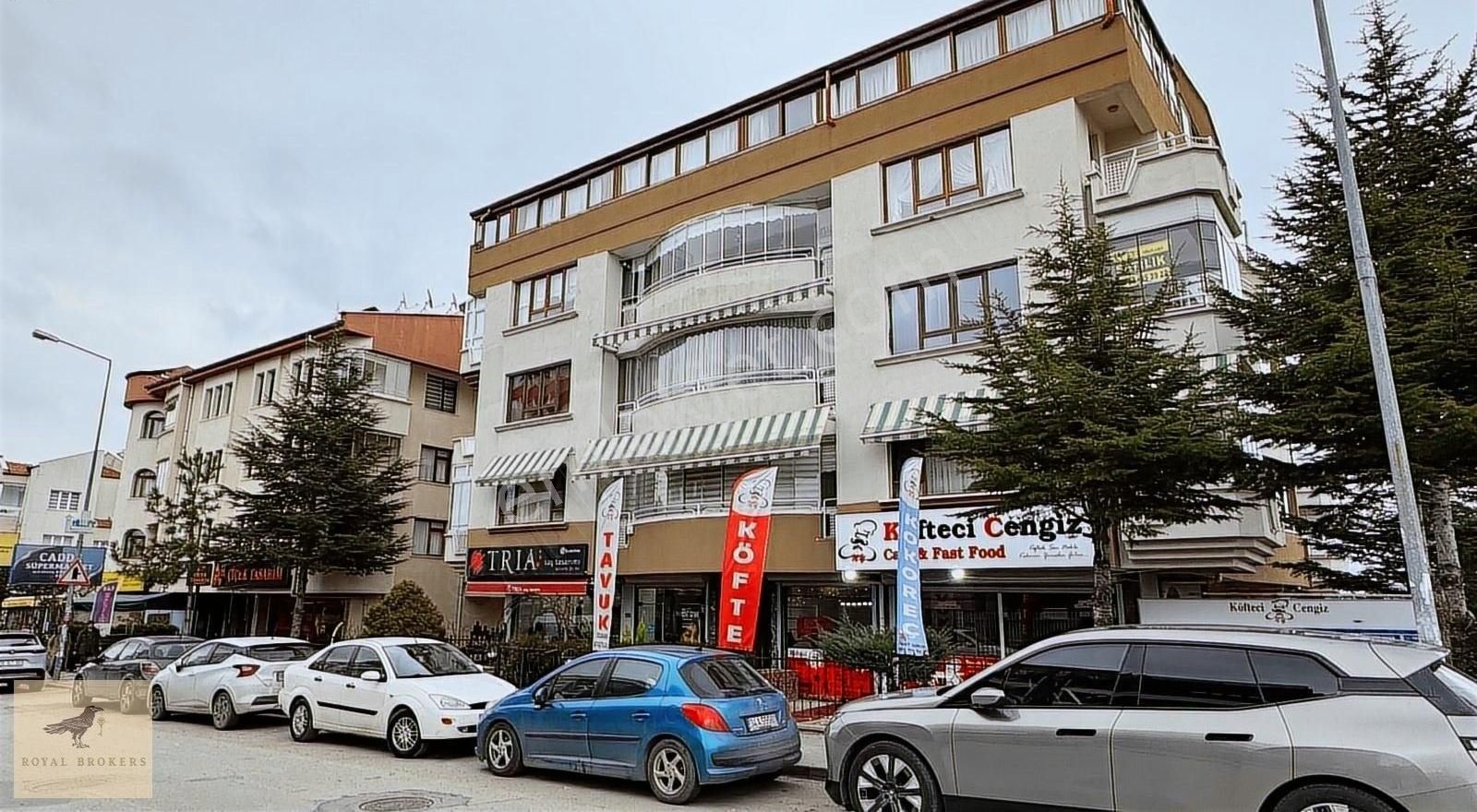 Çankaya Birlik Satılık Daire Satılık, Birlik, Vadi Vista Yanı, 4+1, 185 M2, Asansörlü, 2.kat