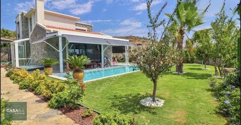 Bodrum Yahşi Satılık Villa Bodrum Ortakent Yahşi 6+1 Tam Müstakil İzole Villa