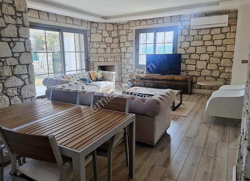 Çeşme Şifne Satılık Villa Alya Gayrimenkul Şifnede Satılık 5+1 Villa