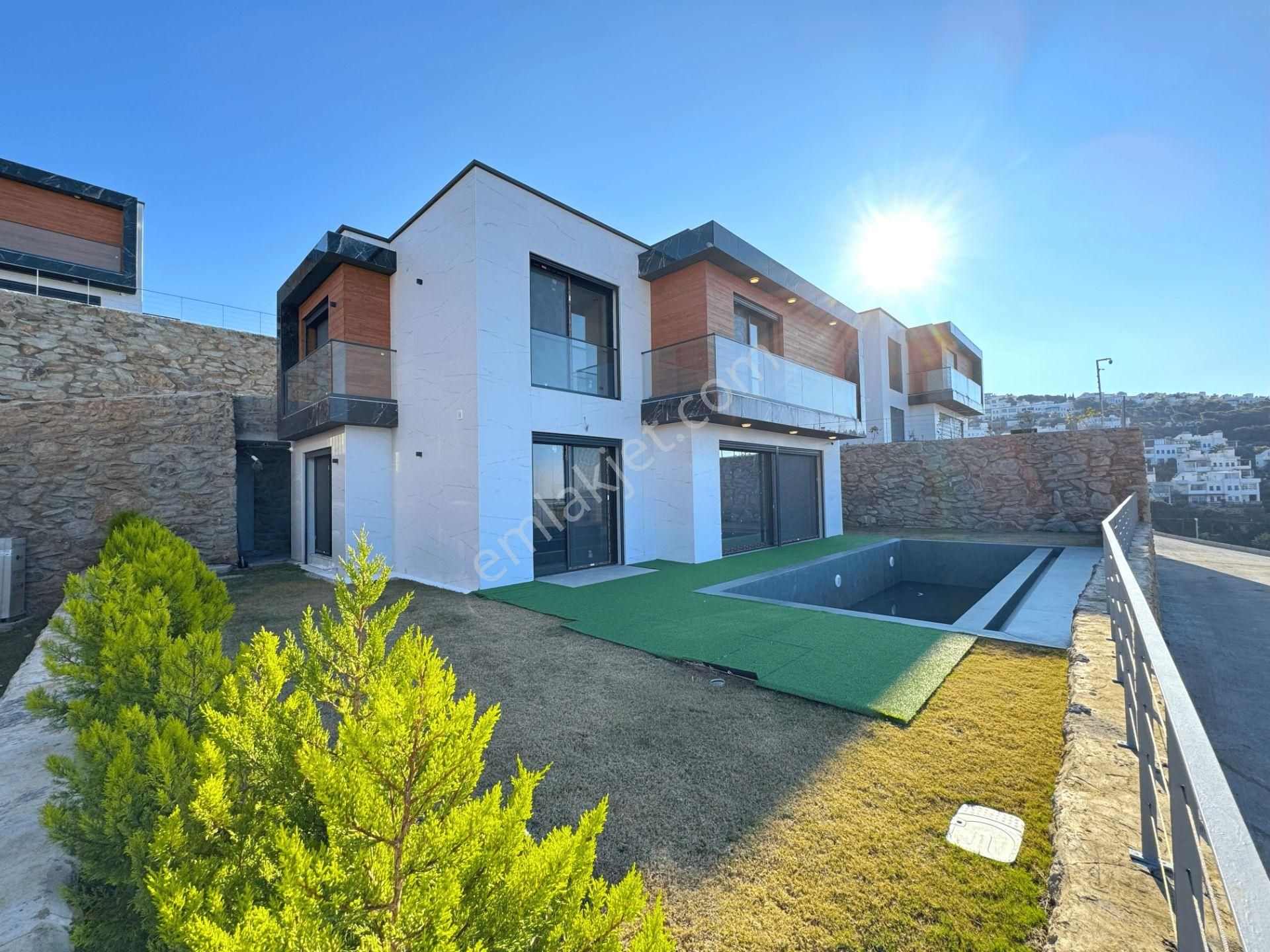 Bodrum Koyunbaba Satılık Villa 4+1 Satılık Lüx Villa Deniz Manzaralı