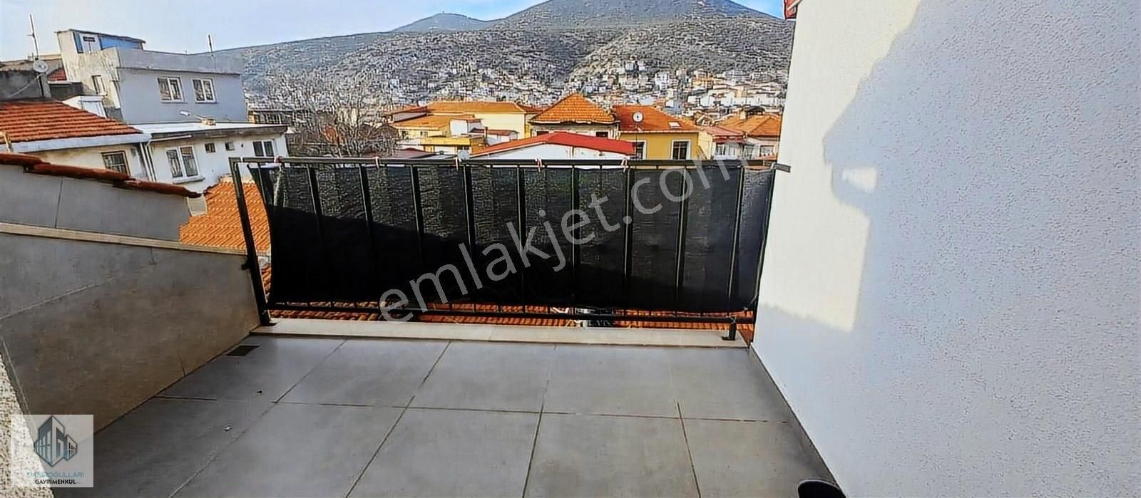 Milas Firuzpaşa Gazipaşa Kiralık Daire Garipoğullarından Çarşı Merkezde Eşyalı Dubleks Daire