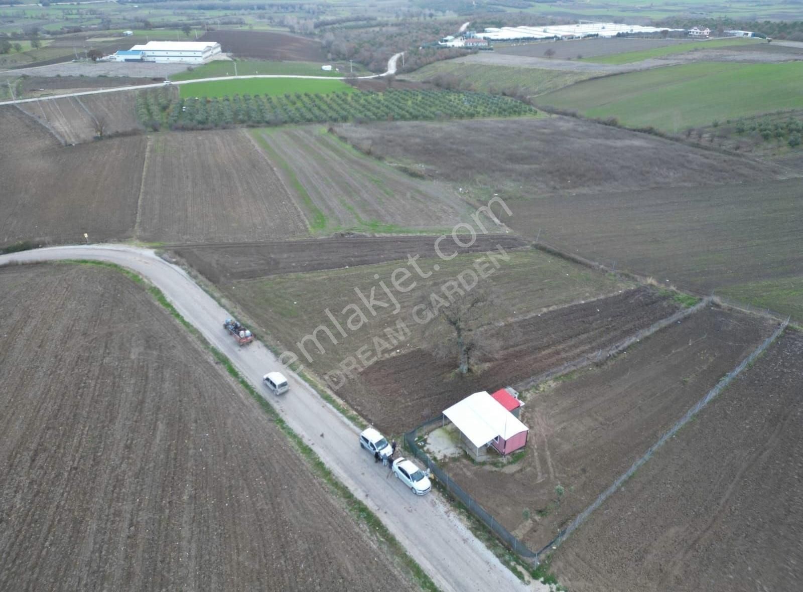 Mudanya Hançerli Satılık Tarla Mudanya Hançerlide Asvalta Cephe Tarla