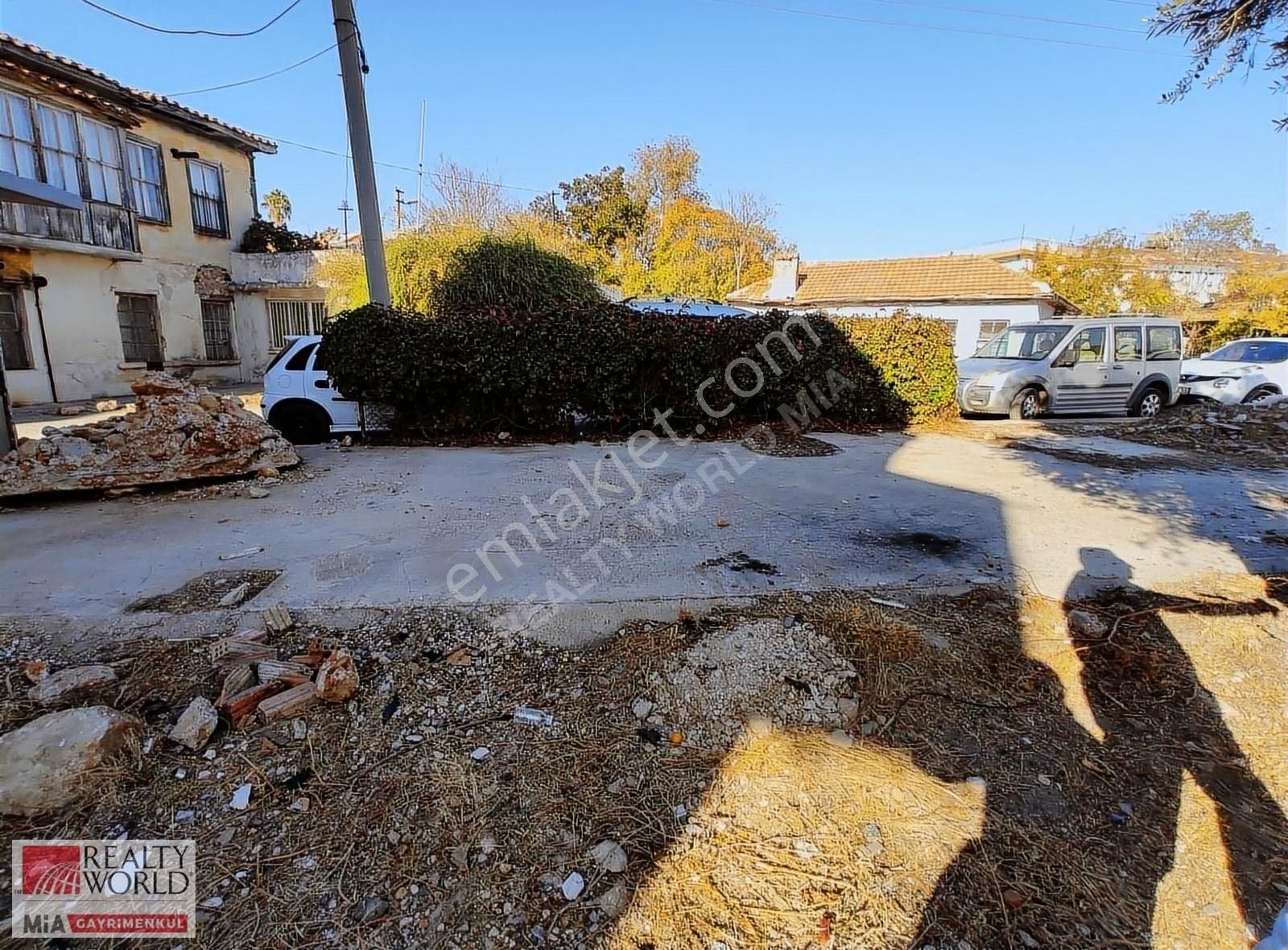 Muratpaşa Balbey Satılık Konut İmarlı Antalya Muratpaşa Balbey De Satılık Arsa