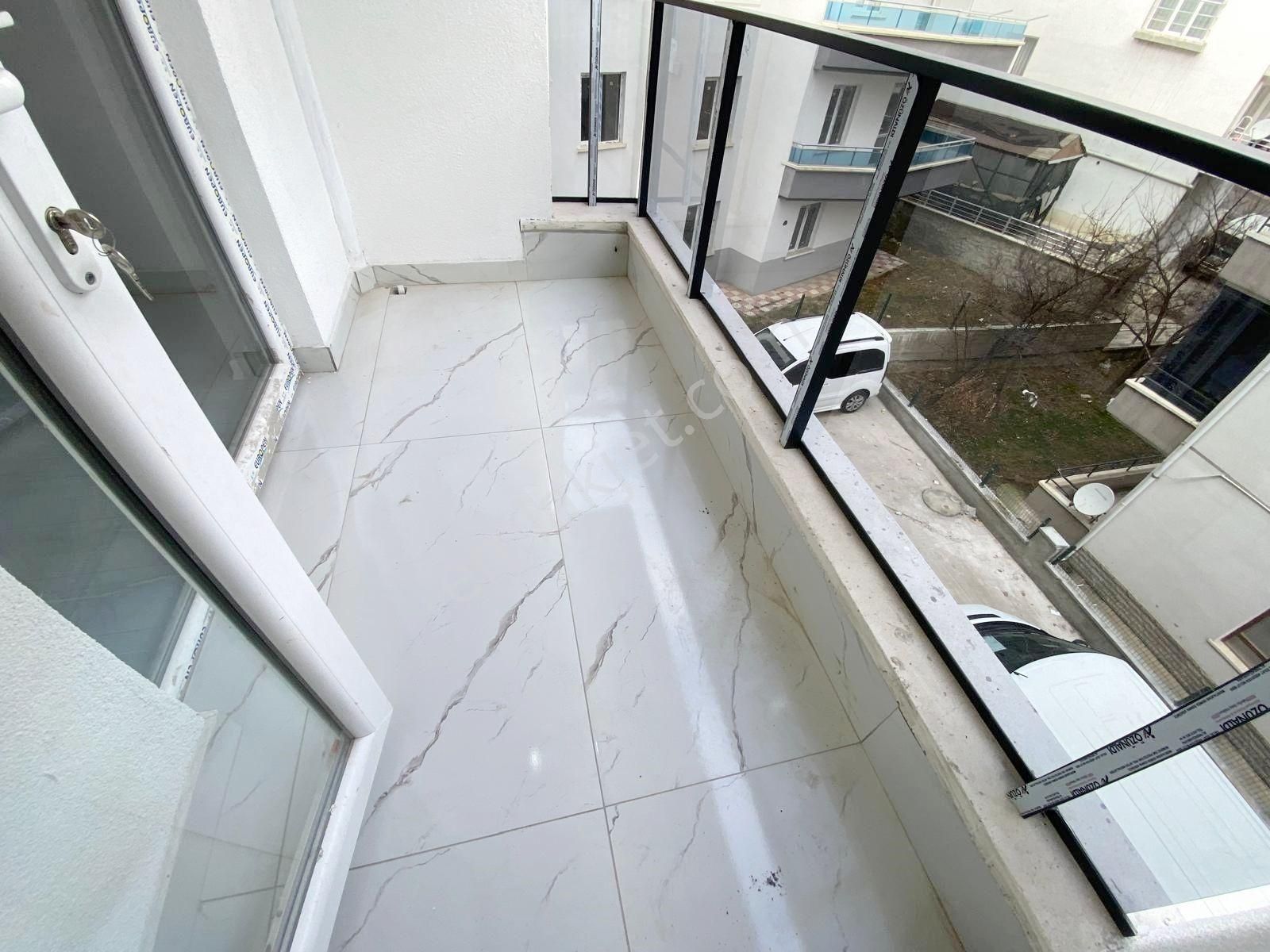 Yeni Yıla Özel Katta Giyinme Odalı Sıfır 3+1 - Görsel 21