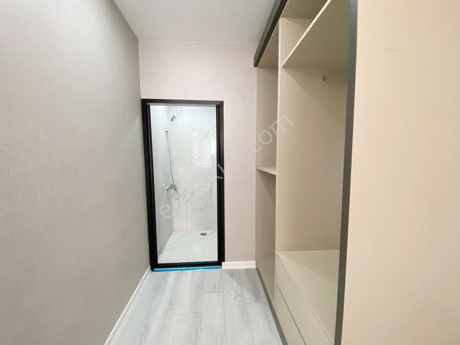 Yeni Yıla Özel Katta Giyinme Odalı Sıfır 3+1 - Görsel 19