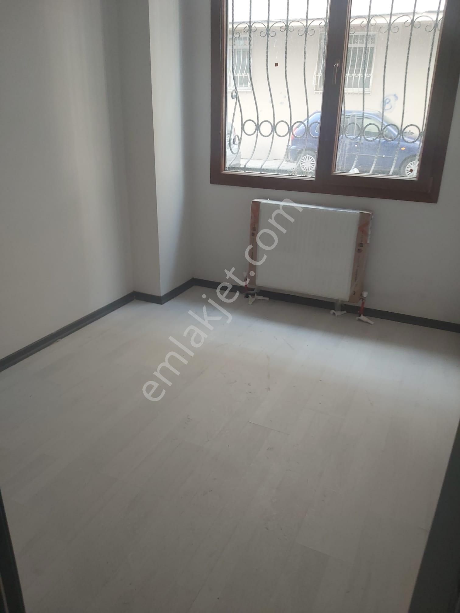 Bahçelievler Basın Sitesi İle Soğanlı Arasında Sıfır Binada 2+1 65 M2 Giriş Kat Satılık Daire. - Görsel 3