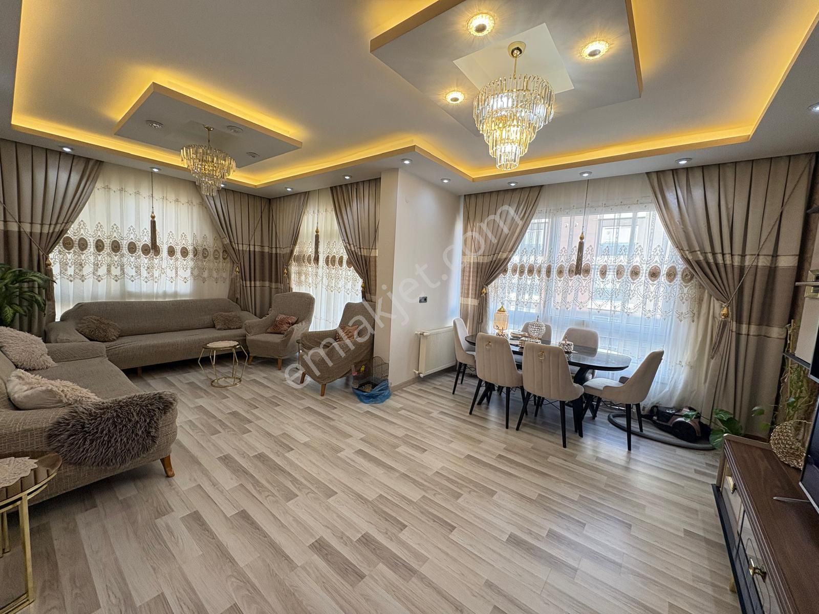 Yenişehir Pirireis Satılık Daire Prestij'den Pirireis'te Full+full Yapılı Doğalgazlı 3+1 Daire