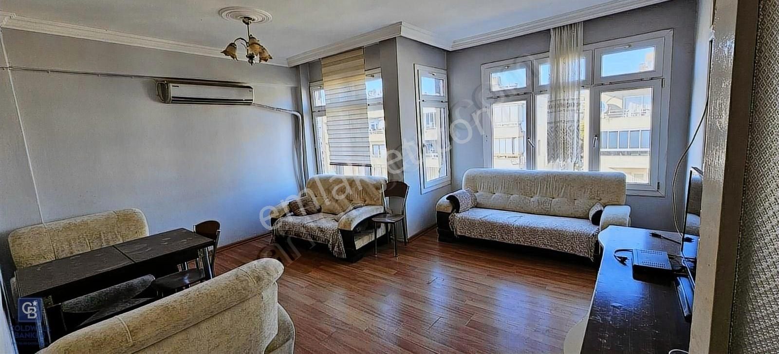 Buca Menderes Kiralık Daire Buca Belediyesi Yakını Menderes Cad.eşyalı Kiralık 2+1 Daire