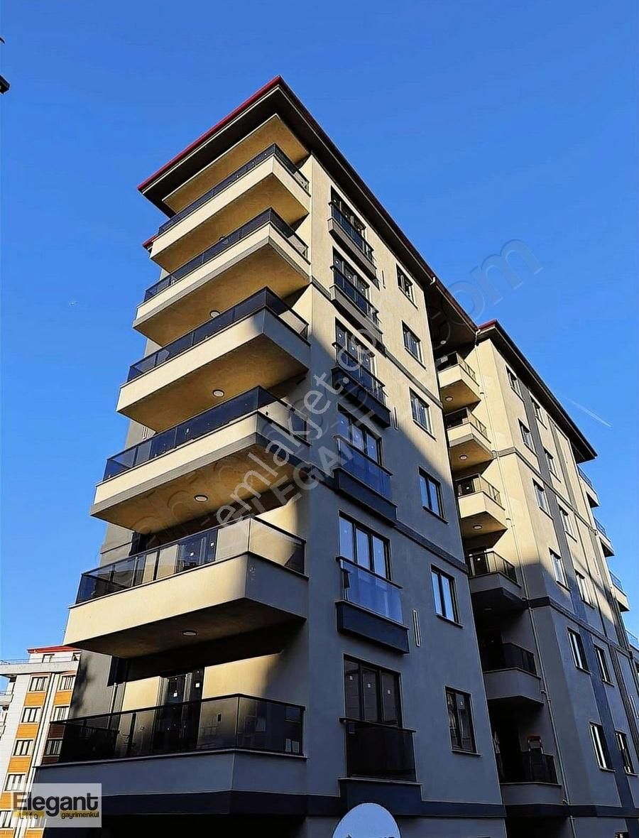 Rize Merkez Piriçelebi Satılık Daire Elegant Life'dan Şehir Merkezinde 3+1 Satılık Dubleks Daire