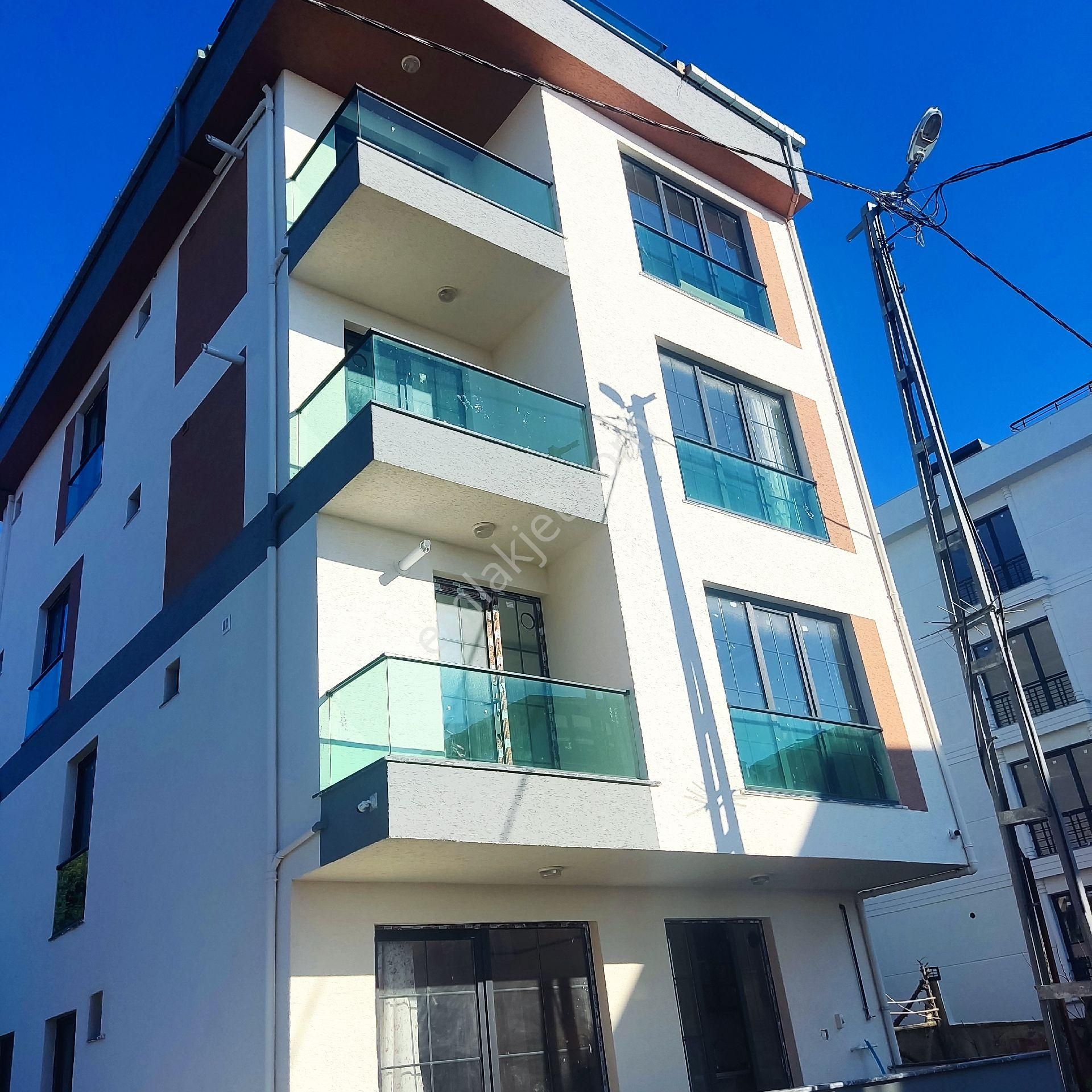Büyükçekmece Yenimahalle 'de Yeni Binada Satılık 2+1 Daire - Görsel 2