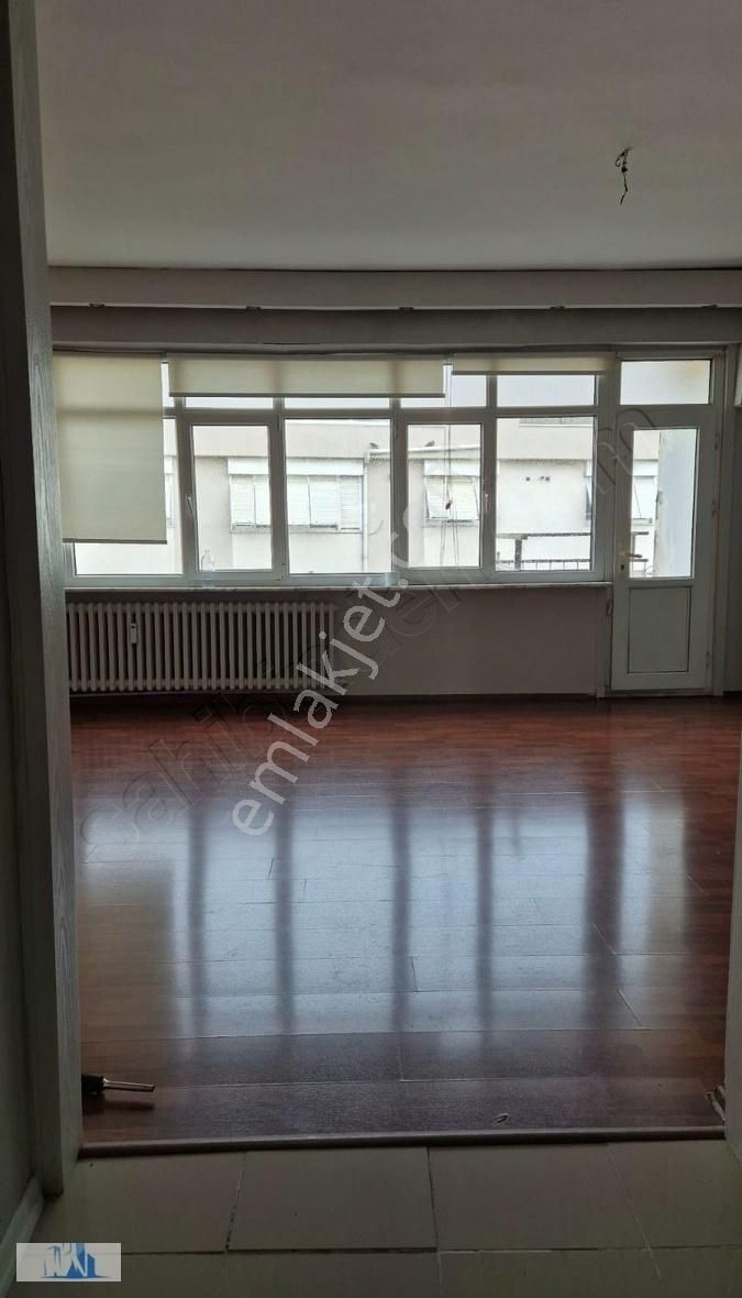 Şişli Fulya Kiralık Daire Hülya Emlak'tan Ortaklar Cad Kiralık Konut.