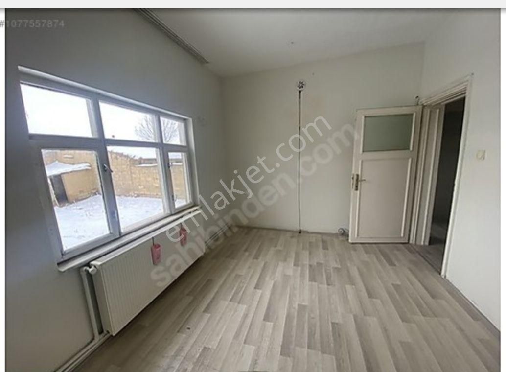 Yüksel Emlaktan Konya Sarayönünde Satılık Bahçeli Müstakil Ev - Görsel 23