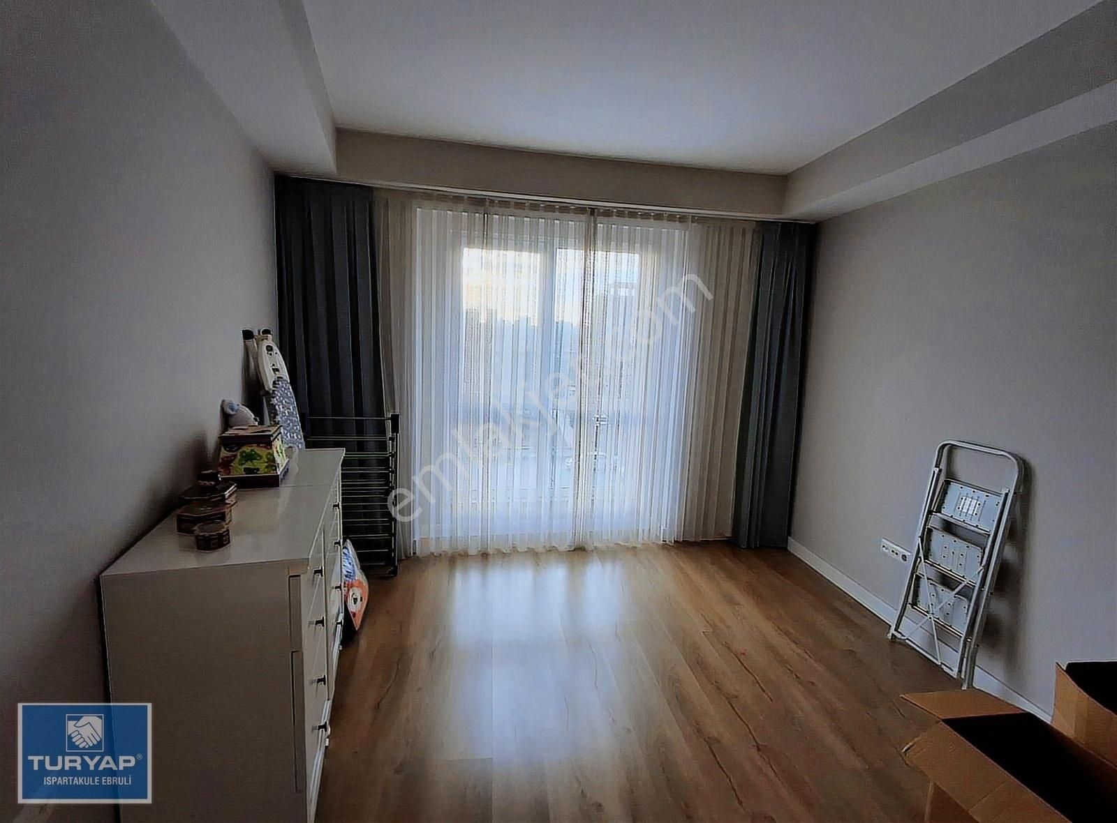 Avcılar Tahtakale Satılık Daire Turyaptan Ebrulide Kısa Katta 2+1 128 M2 Satılık Daire