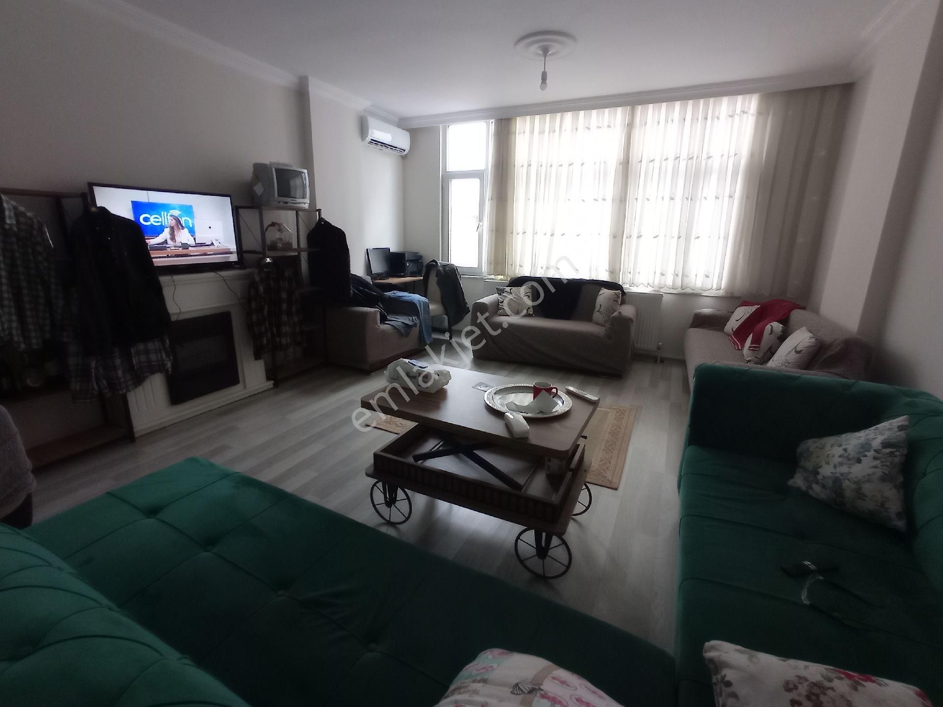 Maltepe Zümrütevler Satılık Daire Zümrütevler Tülinde 1+1 Full Eşyalı