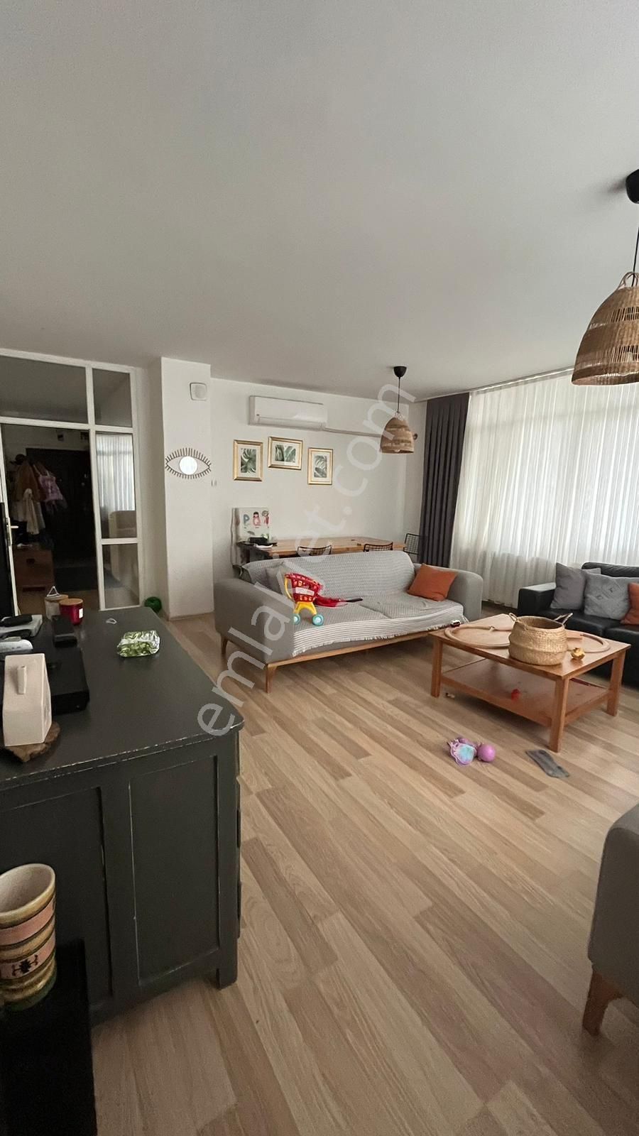 İzmir Karşıyaka Denize Yakın Kiralık Daire 3+1 130m2 Eşyasız Karşıyaka Merkezde Sahibinden Kiralık Daire