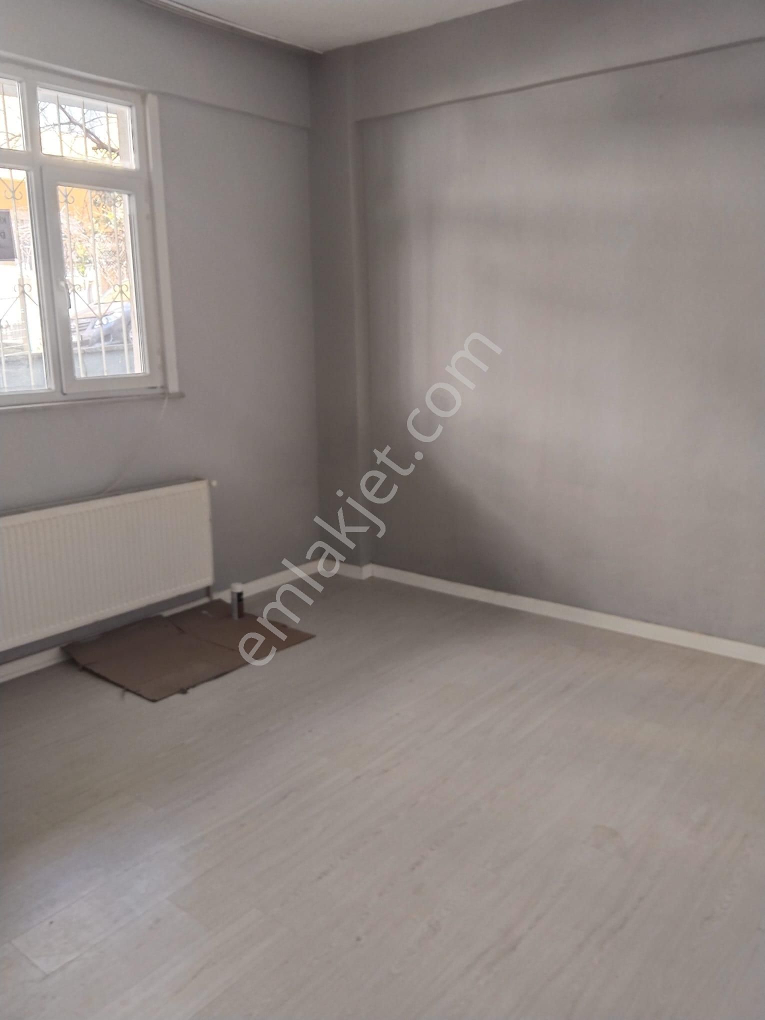 Ümraniye Parseller Kiralık Daire Ümraniye Parseller Mahalesinde 1+1 55 M2 Dairemiz Kiralıktır.