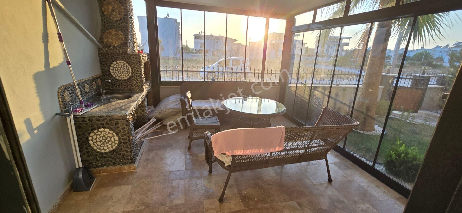 Didim Efeler De Satılık 3+1 Ful Eşyalı Açılır Kapanır Kış Bahçeli Ve Teraslı Villa - Görsel 29