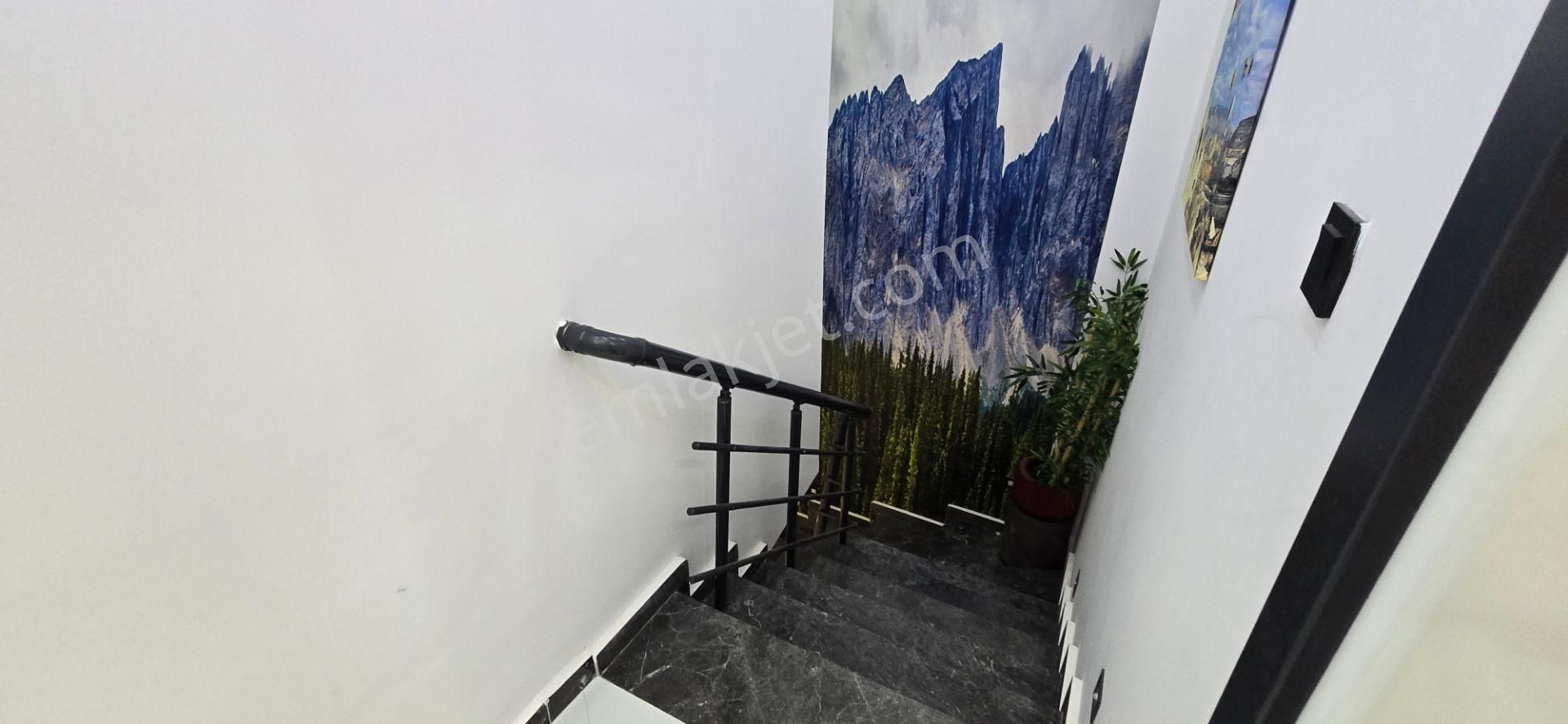 Didim Efeler De Satılık 3+1 Ful Eşyalı Açılır Kapanır Kış Bahçeli Ve Teraslı Villa - Görsel 9