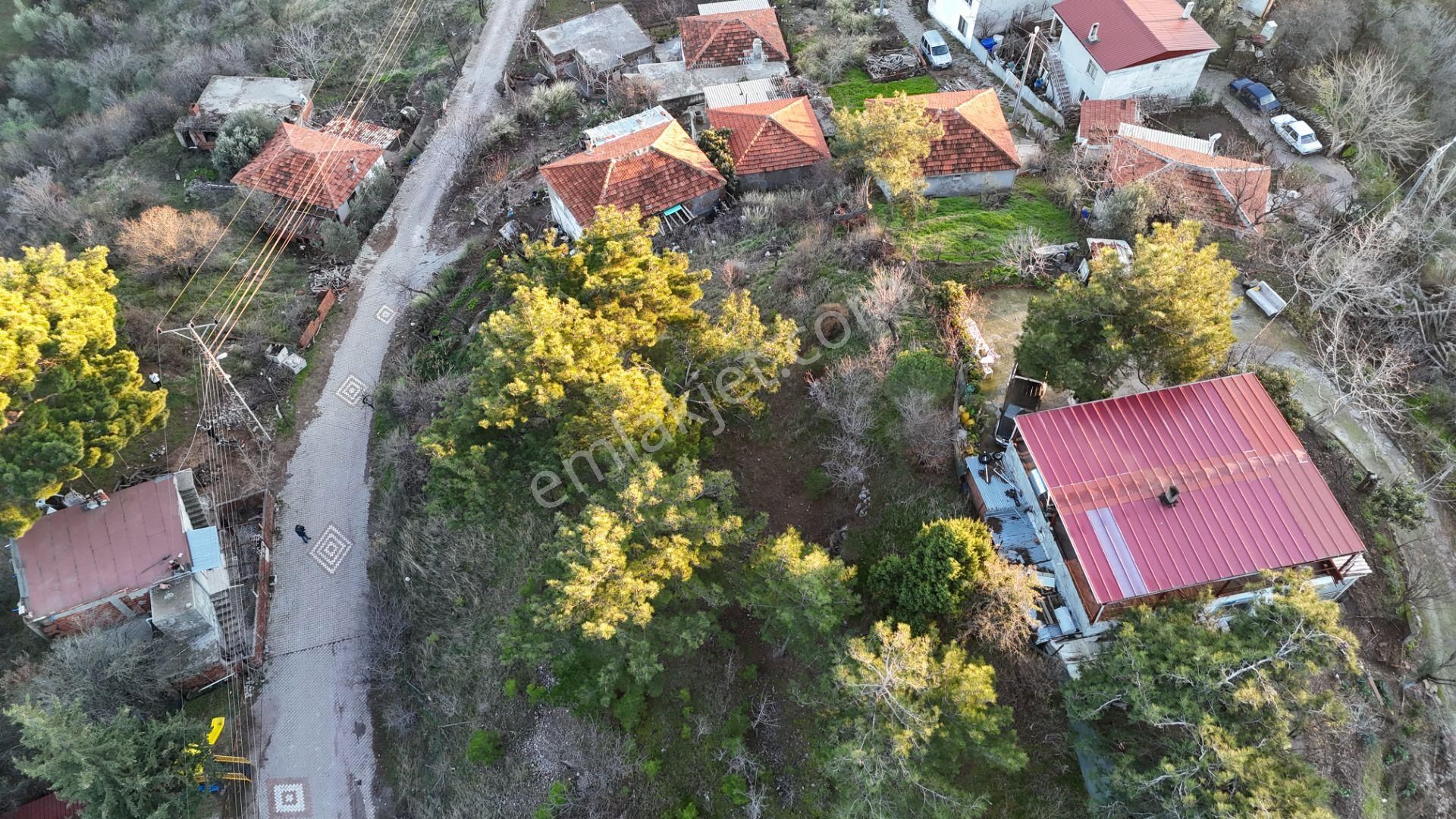 Ayvacık Küçükçetmi Köyü (Çetmibaşı) Satılık Konut İmarlı Assos'un En Değerli Köyü Küçükçetmi'de Satılık İmarlı Arsa