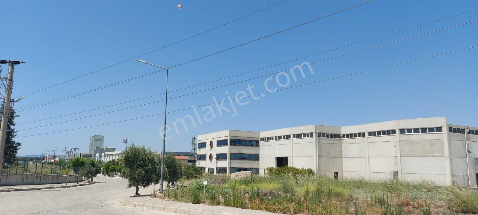 Manisa Akhisar Organize Sanayi Bölgesi Osb De Satılık Fabrika